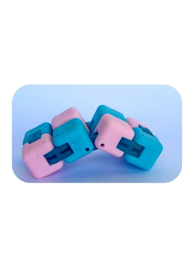 STRESS-RELIEF ERASER PUZZLE CUBE