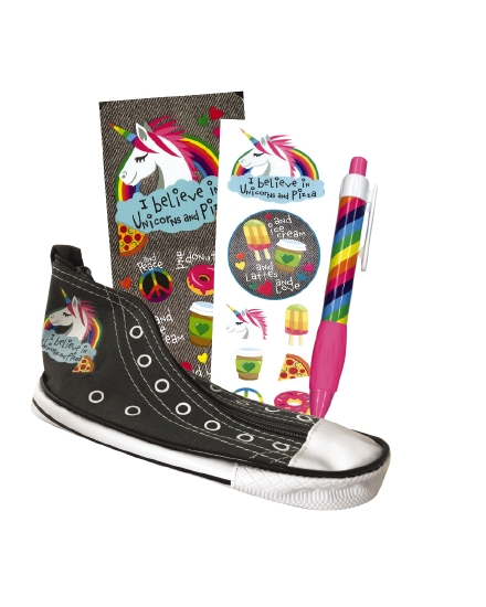 SNEAKER STATIONERY SET